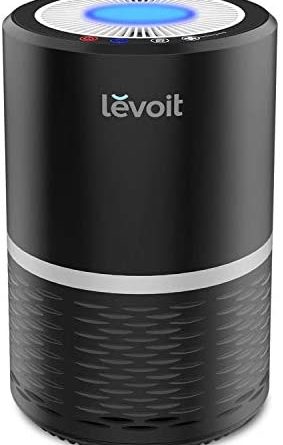 Levoit Luftreiniger Air Purifier mit Hepa-Kombifilter & Aktivkohlefilter, 3-Stufen-Filterung für 99,97% Filterleistung und Nachtlicht, für Allergiker und Raucher, LV-H132, Schwarz