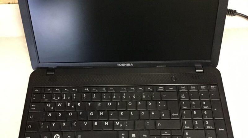 Toshiba Satellite Pro Intel Core i3-2350M bei 2,30 GHz, 8 GB RAM, 1 TB Festplatte