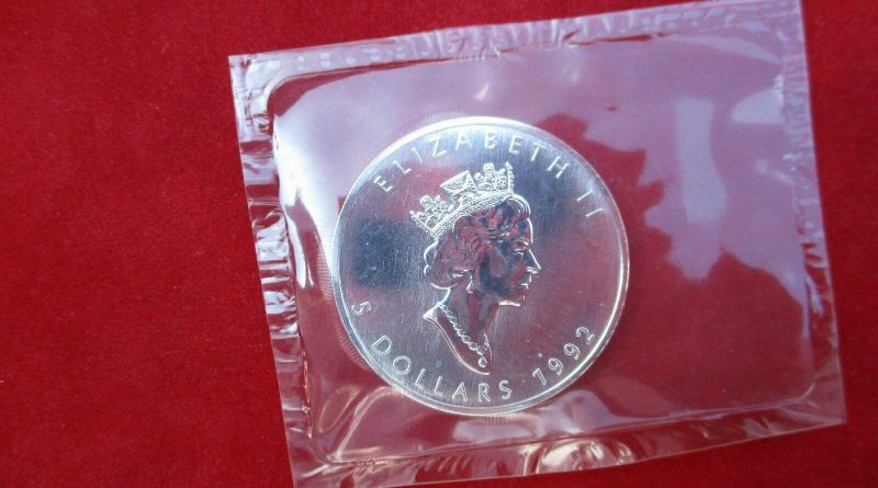 Kanada 5 Dollar von 1992 Maple Leaf 1 Oz Unze 999/1000 Silber Ag stgl Bu