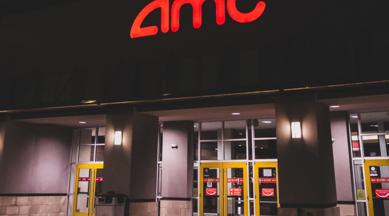 AMC Theatres wird Shiba Inu innerhalb von zwei bis vier Monaten akzeptieren