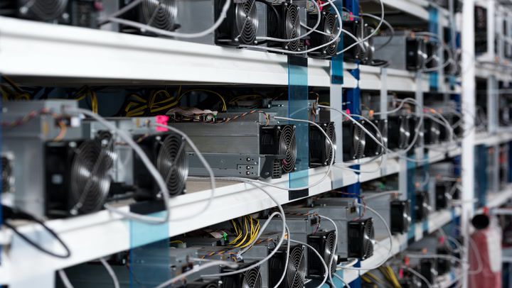 Atlas arbeitet mit Luxor zusammen, um mehr Bitcoin-Mining nach Nordamerika zu migrieren