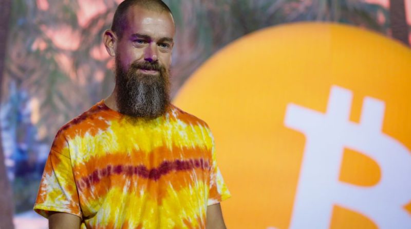 Jack Dorsey nimmt Platz tief in das Bitcoin-Kaninchenloch ein