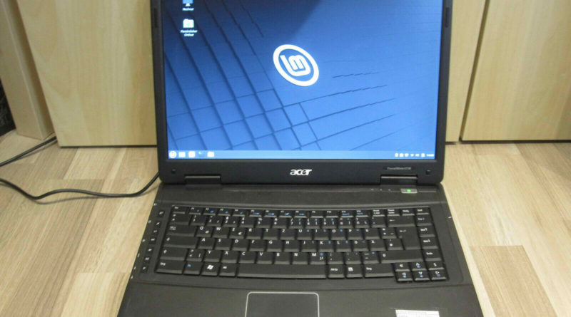 Laptop Acer Travelmate 5730*15,4’*Intel Core2 Duo 2,26*4GB RAM*500GB HDD*WLANn*