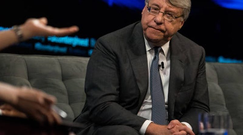 Fund Manager Jim Chanos Says He’s Shorting Coinbase