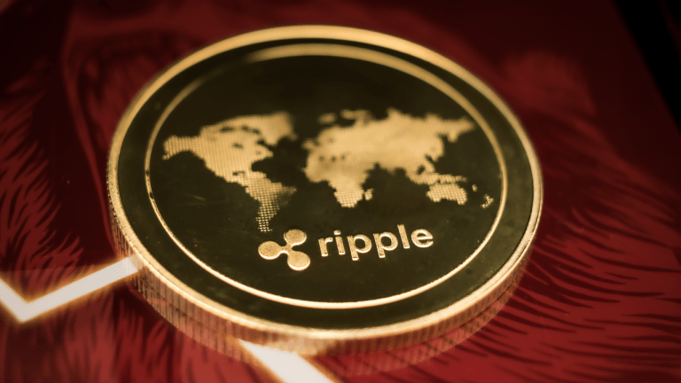 XRP Price Analysis: Bulls Struggle to Defend Critical Support at .40