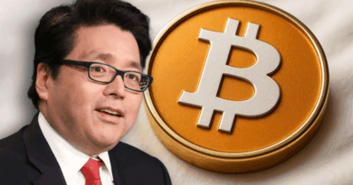 Bitcoins-Moonshot-Fundstrats-Tom-Lee-Sees-1M–15M-Target-in-Play.png