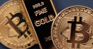 Robert-Kiyosaki-Backs-Bitcoin-Over-Gold-Amid-‘Biggest-Crash-Warning.jpg