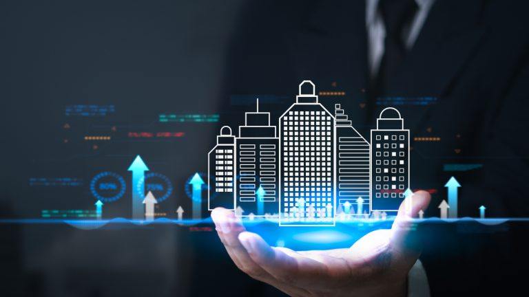 Ark Invest Chief Sees Major Gains for Crypto and Housing in New Mortgage Plan