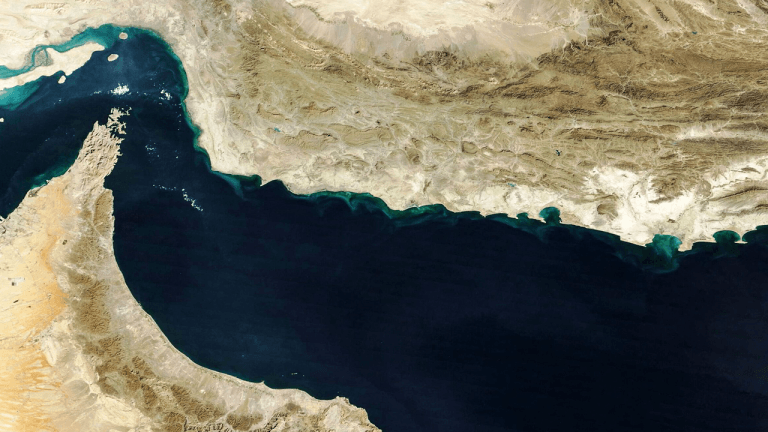 Bitcoin Dips Below 0K as Iran Moves to Shut Strait of Hormuz