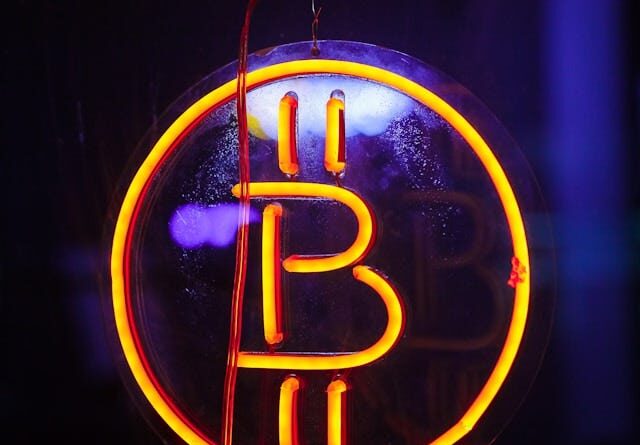 Bitcoin benefits as the trust in traditional safe havens weakens