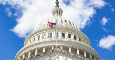 Former-CFTC-Chair-Pushes-Congress-for-Fast-Track-Crypto-Rules-Before.jpg