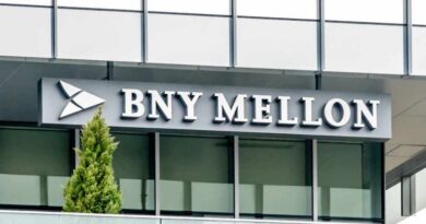BNY-Mellon-and-Goldman-Sachs-Target-7T-Fund-Market-With.jpg