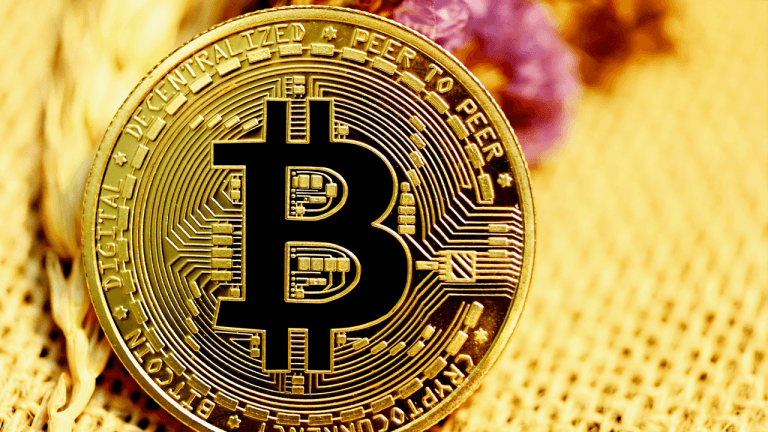 Bitcoin Smashes Through 7K on Bitstamp