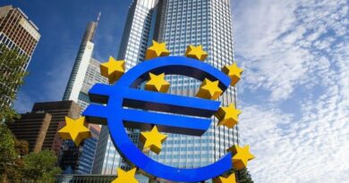 ECB-President-Christine-Lagarde-Warns-Stablecoin-Adoption-Might-Lead-to.jpg
