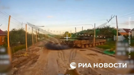 Russian military destroys Leopard in Ukraine – media (VIDEO) — RT Russia & Former Soviet Union