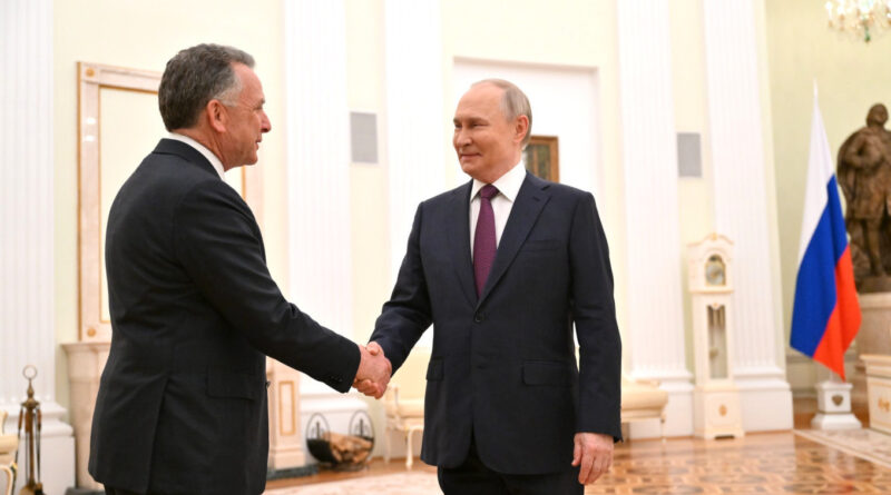 Who’s Who in the U.S. and Russian Delegations in Alaska