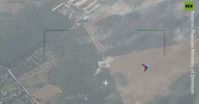 Ukrainian field camp wiped out – MOD (VIDEO) — RT Russia & Former Soviet Union 1756107963_Ukrainian-field-camp-wiped-out-–-MOD-VIDEO-—-RT.png