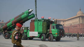 Indian air chief marshal flies MiG-21 in farewell sorties — RT India