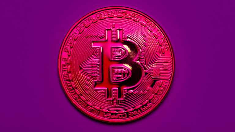 Bitcoin Flash Dumps Below 1K After Ether Hit Record Highs