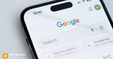 1758453960_Vitalik-Buterin-Low‑Risk-DeFi-Could-Be-Ethereums-Search-Moment.jpg