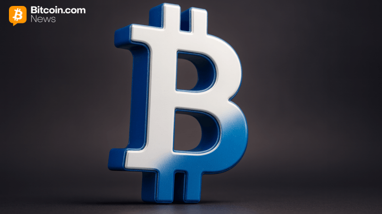 Bitcoin at 0,000: Consolidation Mode, ETF Outflows, and a Sneaky ‘Uptober’ Setup