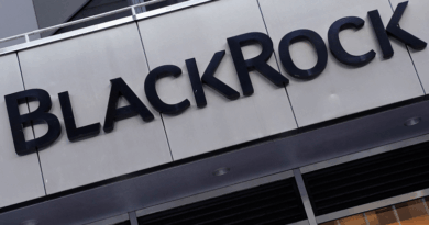 Report-Worlds-Largest-Asset-Manager-Blackrock-Mulls-Turning-ETFs-Into.png