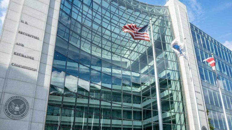 SEC and CFTC Double Down on Crypto Oversight With Joint Push for Regulatory Harmony