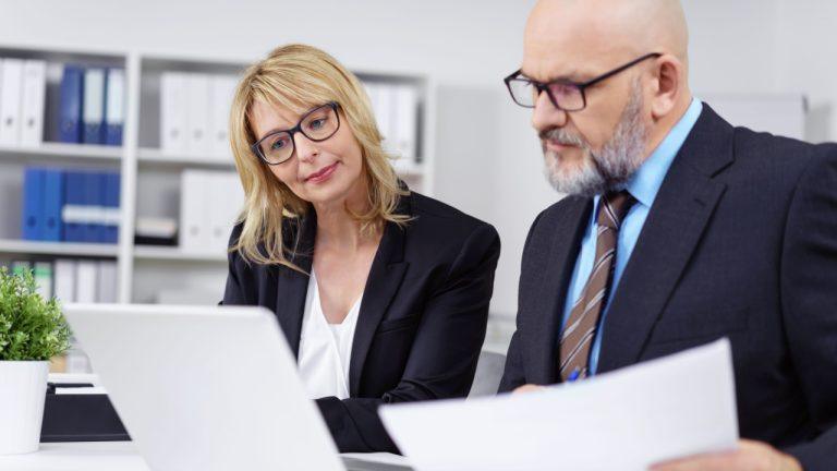 WLFI Holders Weigh 100% Buyback-and-Burn Proposal