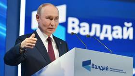 Polish PM explains why Russia has ‘advantage’ over Ukraine’s European backers — RT World News 1759476106_Polish-PM-explains-why-Russia-has-‘advantage-over-Ukraines-European.jpg