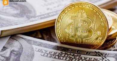 Bitcoin-Marches-Toward-150K-as-Dollar-Confidence-Crumbles-Worldwide-Expert.jpg