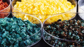 Trump continues rare-earths scramble with Central Asia deals — RT World News