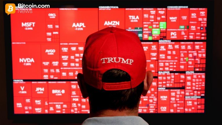 Bitcoin Dips Below K: Analyst Says Drop Validates Correction, Eyes K Before Pivot