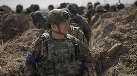 Ukrainian frontline failures trigger lawmaker scuffle (VIDEOS) — RT Russia & Former Soviet Union