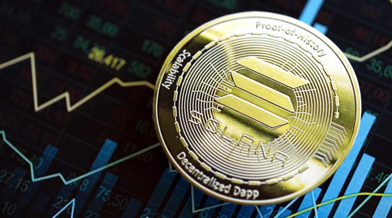 Why the Crypto Market Is Declining and What Solana’s Drop Means for Payment Tokens in 2026