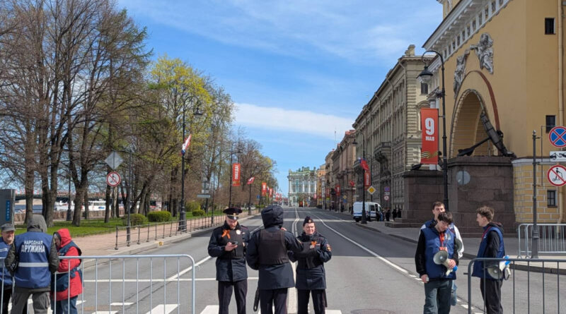 A Quieter Victory Day in St. Petersburg Hints at the Strains of Russia’s Long War