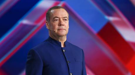 Revival of the spirit or blatant revanchism? (by Dmitry Medvedev) — RT World News