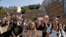 Sacking of defense minister by Zelensky triggers nationwide protests (VIDEO)